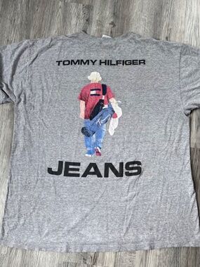 Tommy Hilfiger Golf Caddy T-Shirt sz XL gray back graphic Short Sleeve 90s y2k
